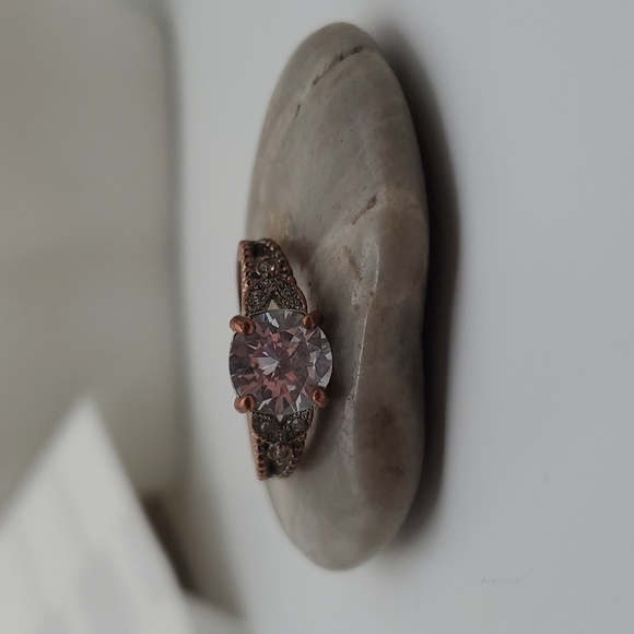 Eye catching antiquated‎ engagement ring size 7 brilliant 2ct crystal R140